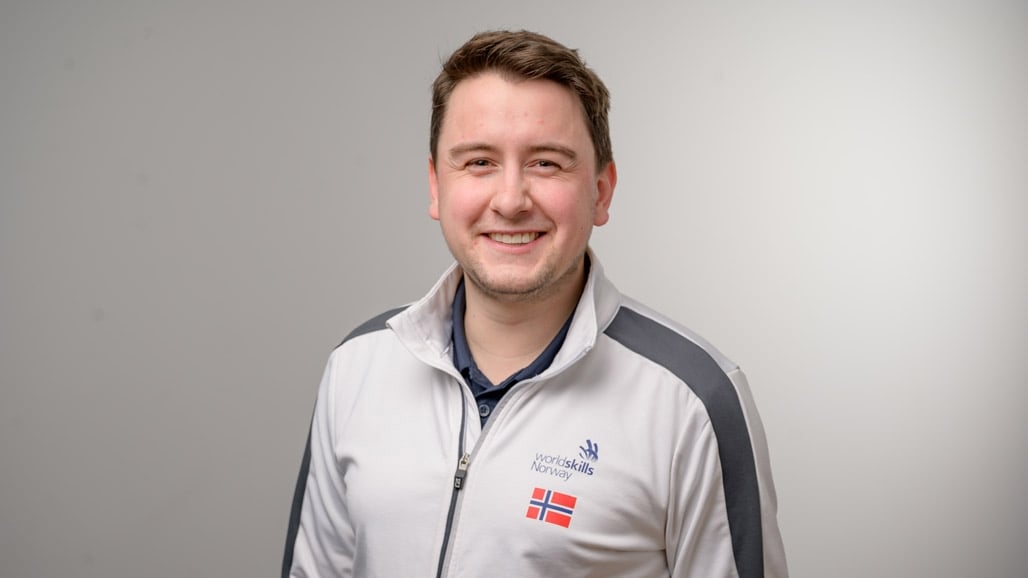 Nils Karjetta er teamleder-assistent for det norske Yrkeslandslaget 2025.