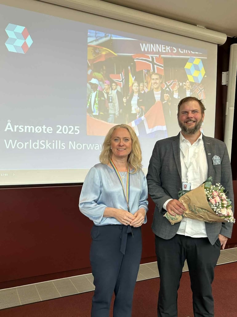 Anniken Hauglie og Egil Steinsland ble takket av på årsmøtet i WorldSkills Norway 2025. Hauglie gikk av som styreleder og fortsetter som nestleder, mens Steinsland gikk ut av styret etter lang og verdifull innsats.