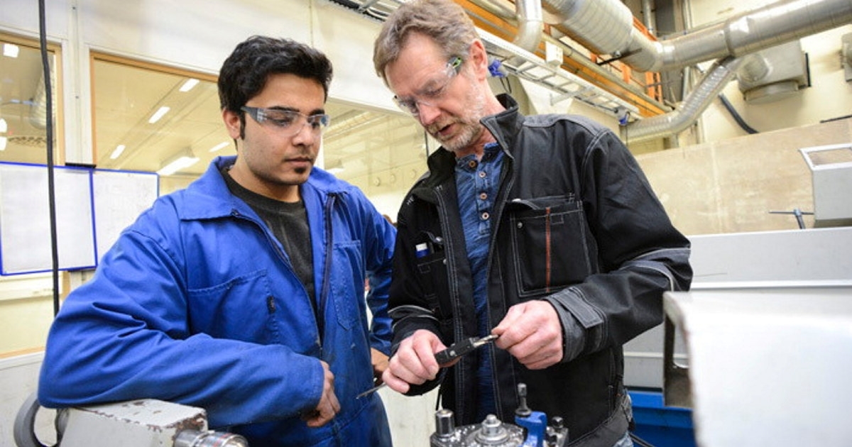 I Oslomodellen stilles det krav om at minst 10 % av arbeidede timer innenfor utførende fagområder skal utføres av lærlinger. Dette er et skritt i riktig retning ifølge WorldSkills Norway.